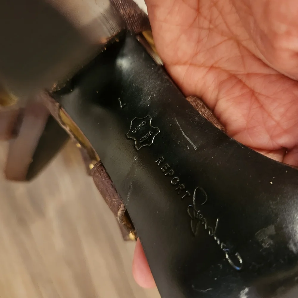 Report signature Dunbarton  jeweled heels size 7 - Picture 11 of 13